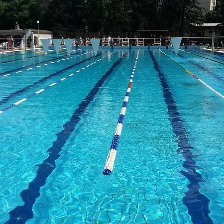 Lido Apartman דירה אגר