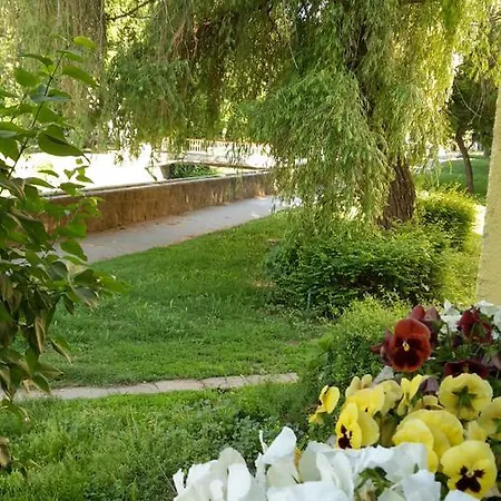 דירה Lido Apartman *